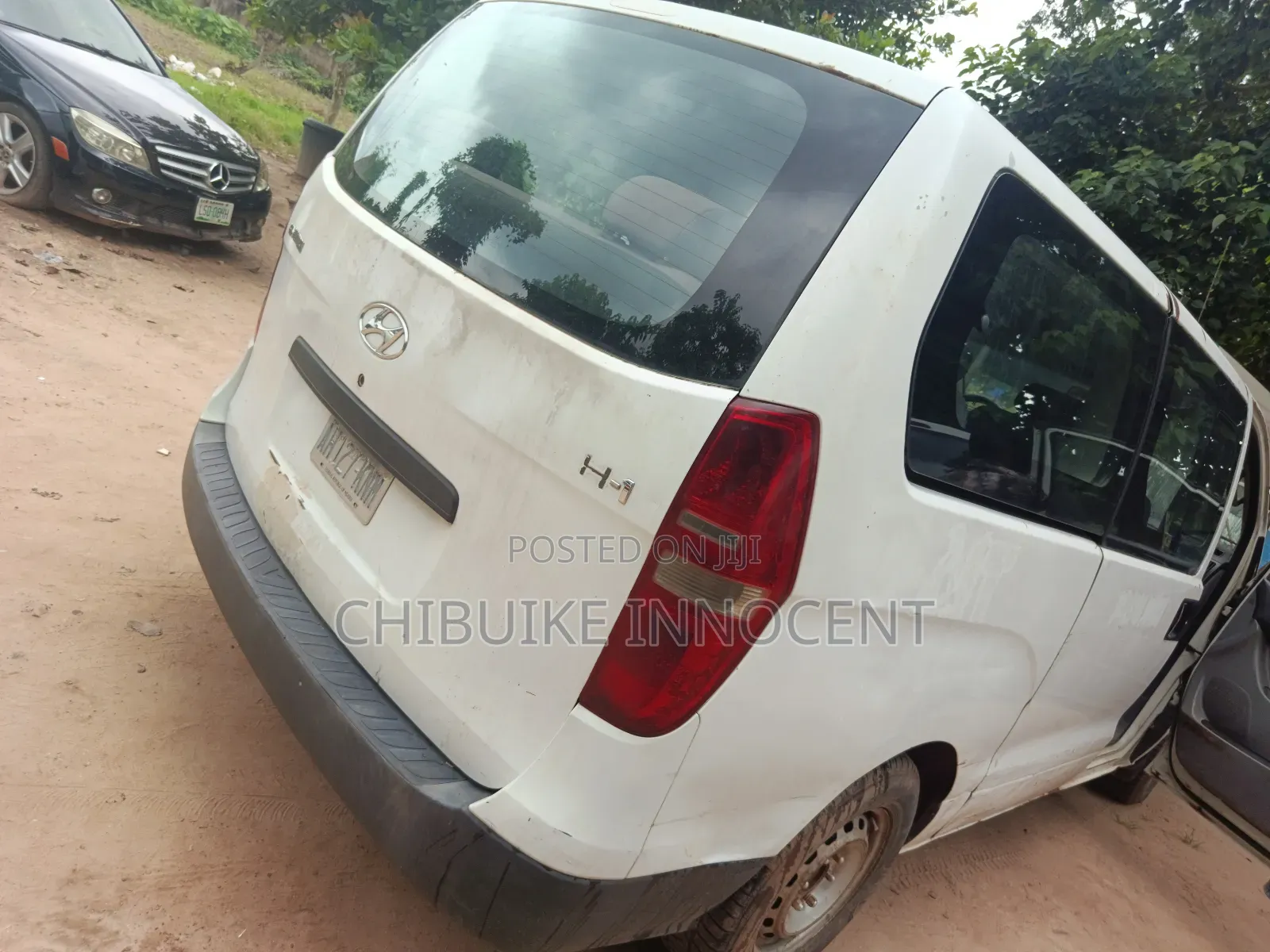 Hyundai H1 2010
