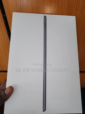 New Apple iPad 10.2 (2020) 32 GB Gray