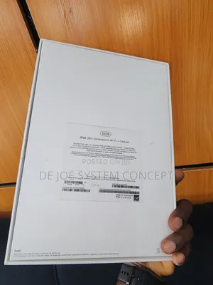 New Apple iPad 10.2 (2020) 32 GB Gray