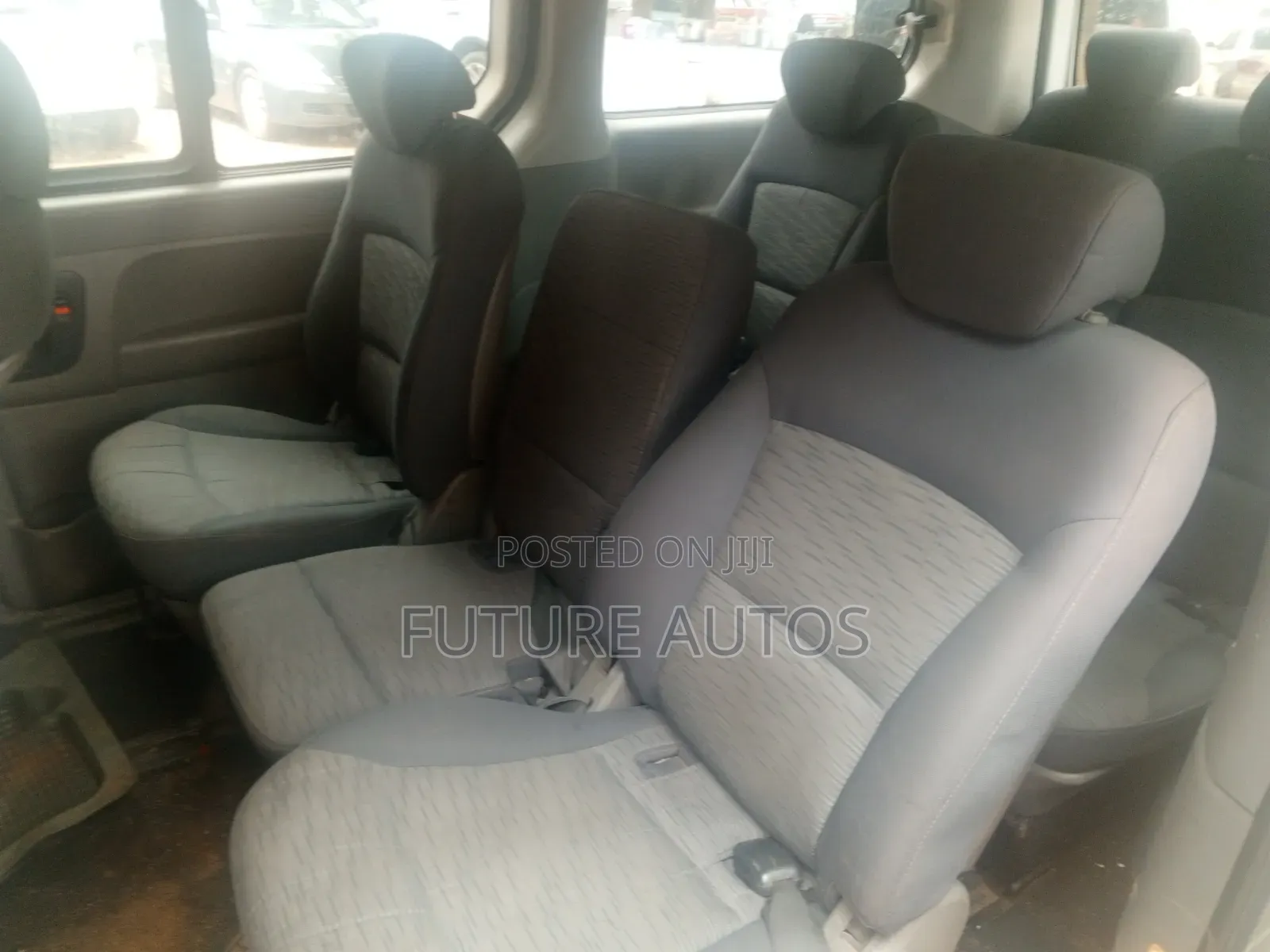Hyundai H1 2011 White