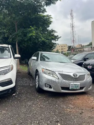 Toyota Camry XLE V6 4dr Sedan (3.5L 6cyl 6AM) 2008 Silver
