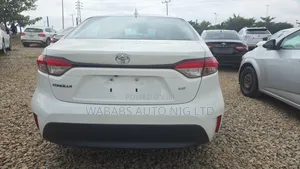 Toyota Corolla 2023 White
