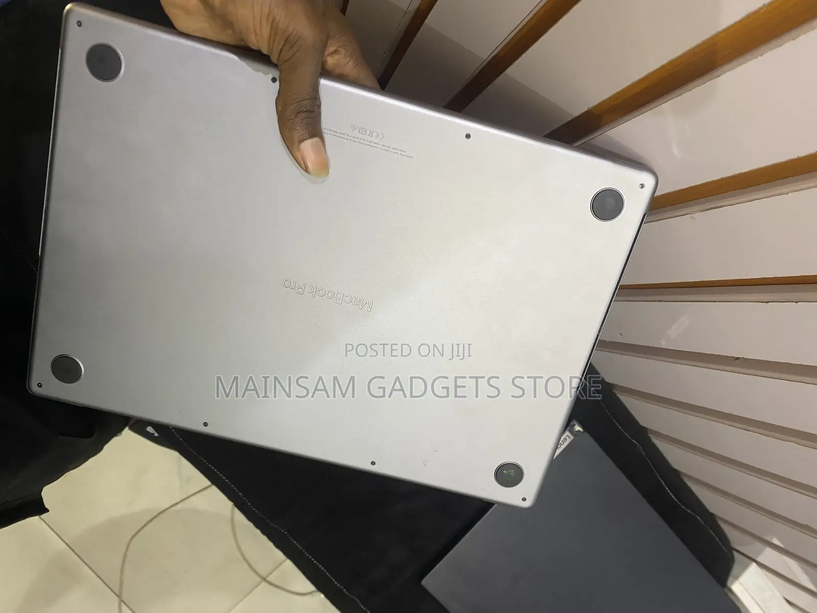 Laptop Apple MacBook Pro 2021 M1 32GB Apple M1 Pro SSD 1T