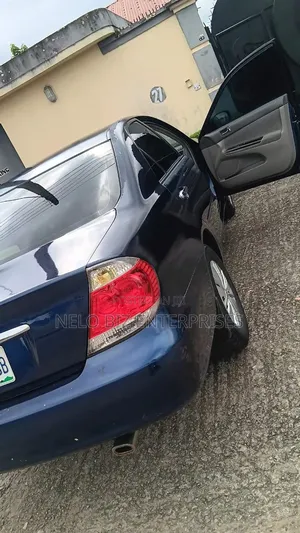 Toyota Camry 2006 Blue