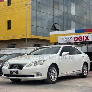 Lexus ES 350 2012 White