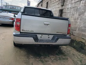 Honda Ridgeline 2010 Silver