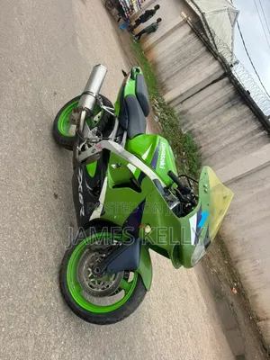 Yamaha 2004 Green