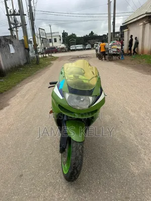 Yamaha 2004 Green
