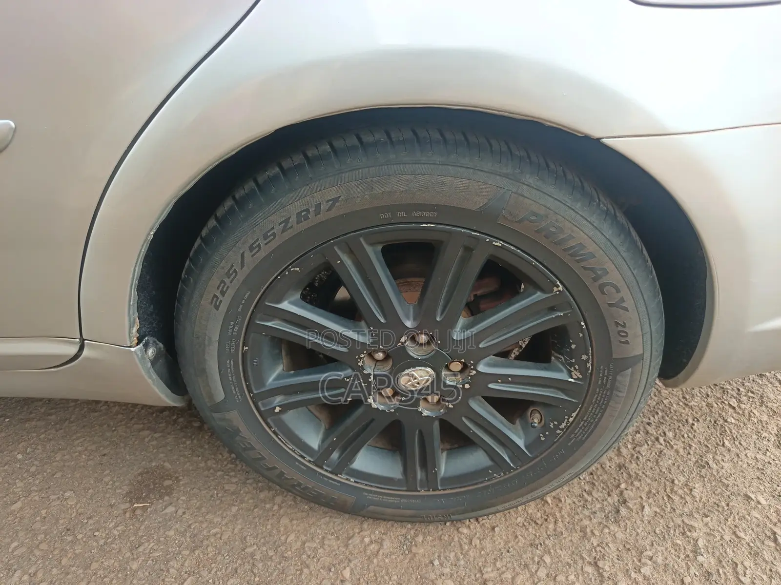 Toyota Avalon 2010 Silver