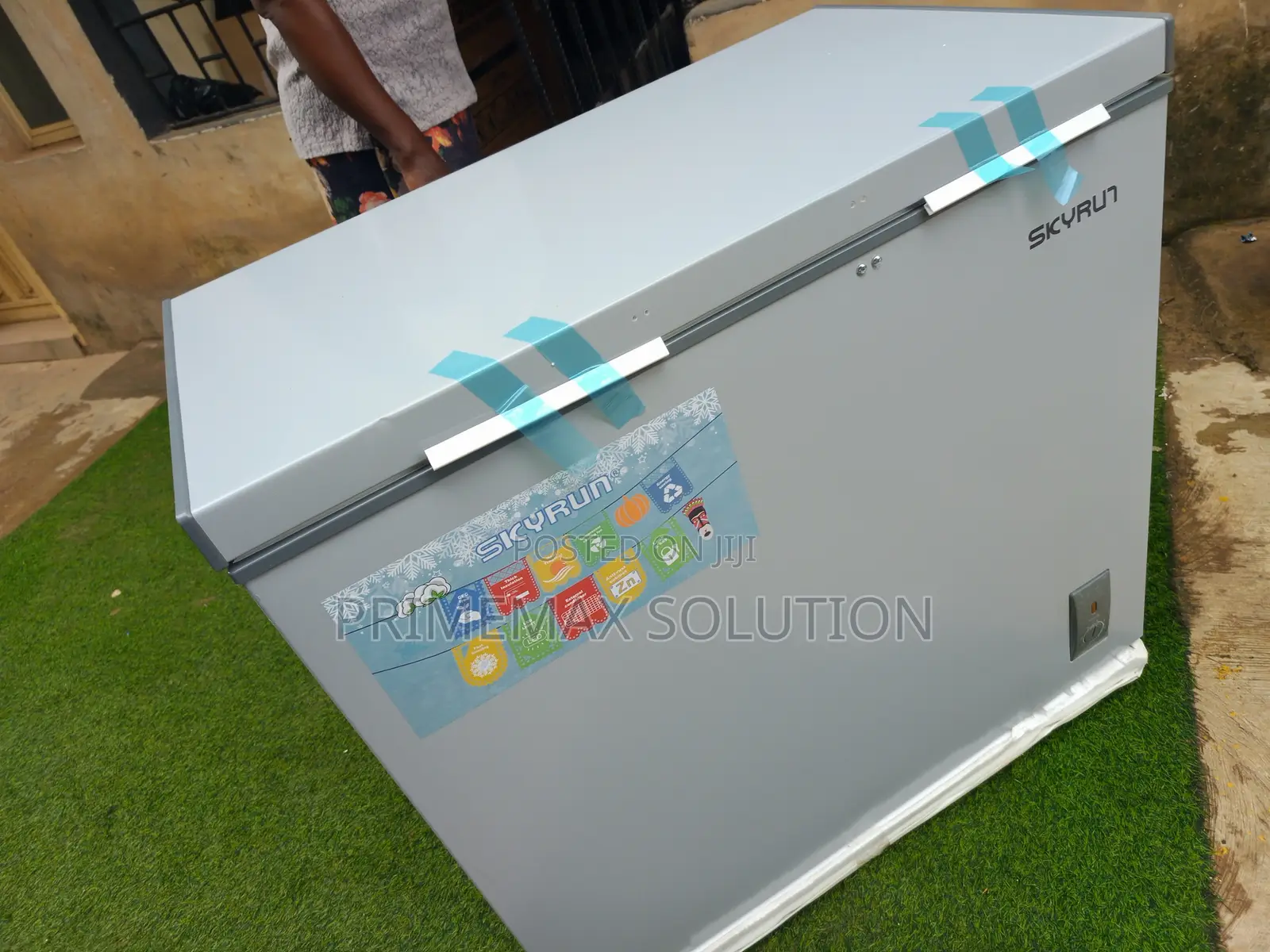 Skyrun 200A Chest Freezer – Smart Storage Solution