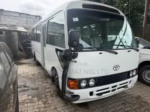 Toyota Coaster 2007 White
