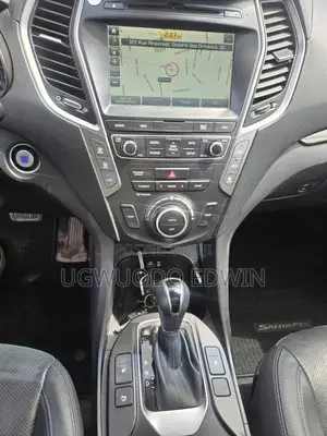 Hyundai Santa Fe 2017 Silver