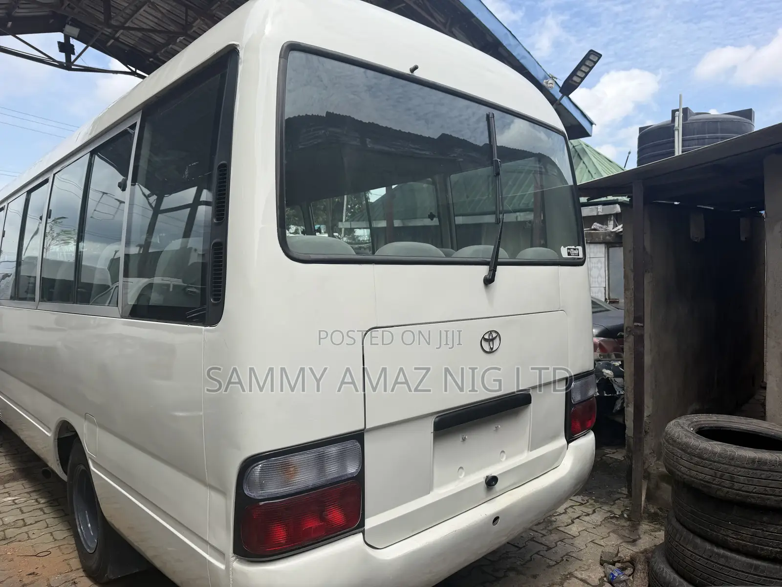 Toyota Coaster 2007 White