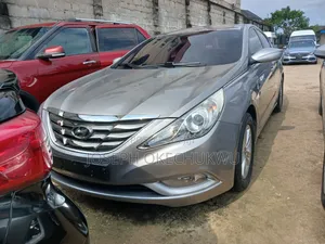 Hyundai Sonata 2012 Gray