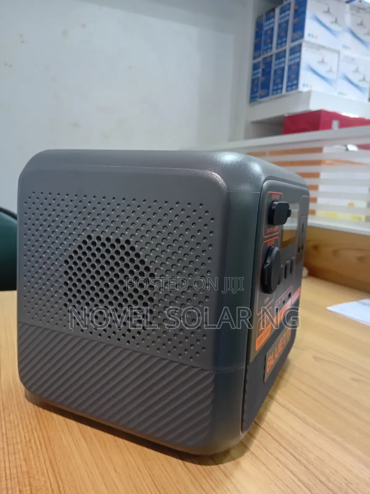 Bluetti AC70P