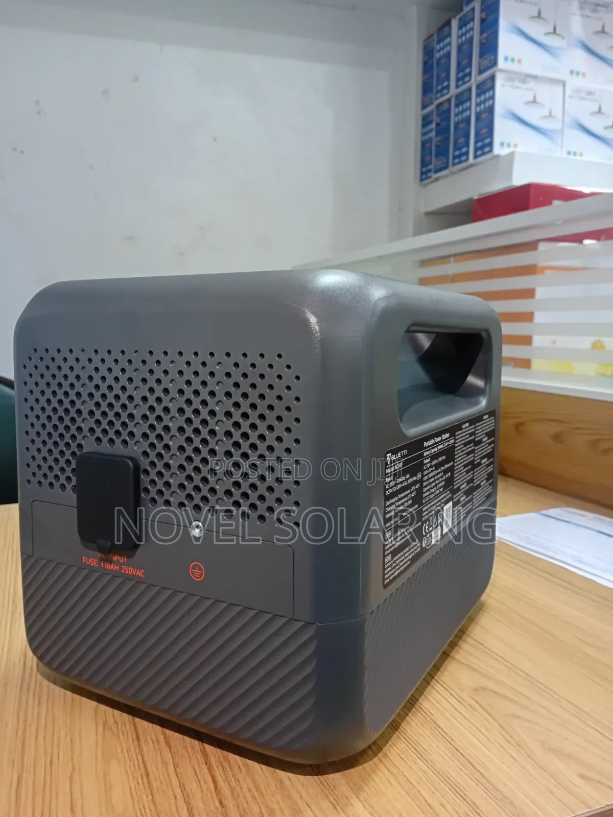 Bluetti AC70P