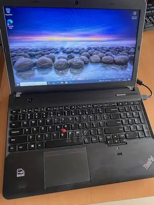Laptop Lenovo ThinkPad E531 4GB Intel Core i5 SSD 250GB