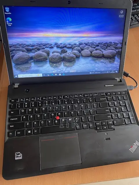 Laptop Lenovo ThinkPad E531 4GB Intel Core i5 SSD 250GB