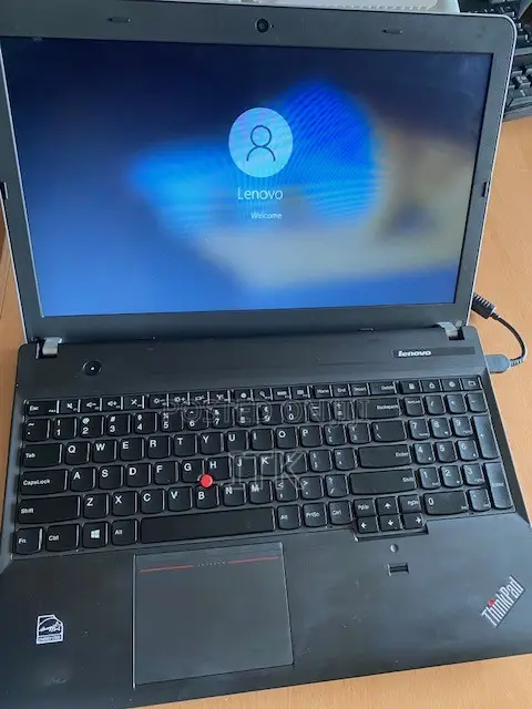 Laptop Lenovo ThinkPad E531 4GB Intel Core i5 SSD 250GB