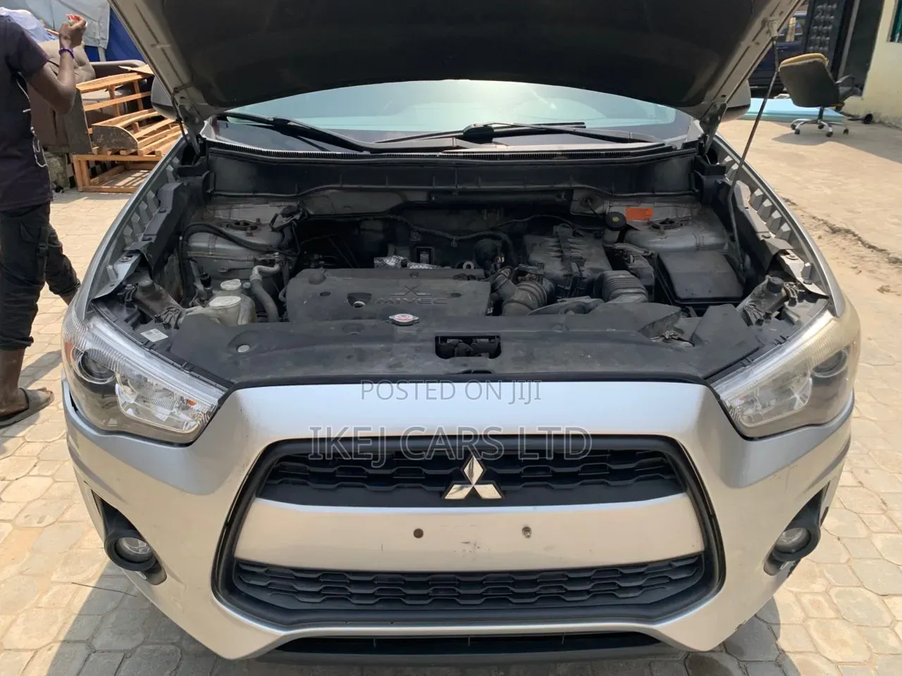 Mitsubishi RVR 2014 Silver