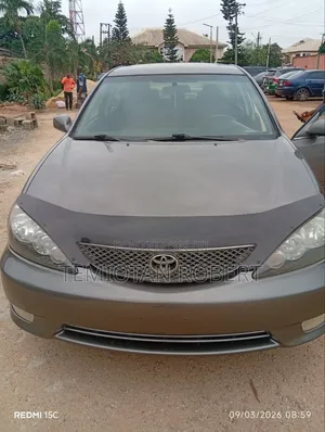 Toyota Camry SE 4dr Sedan (2.4L 4cyl 5A) 2006 Gray