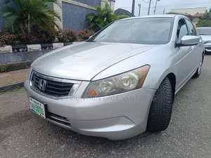 Honda Accord 2008 Silver