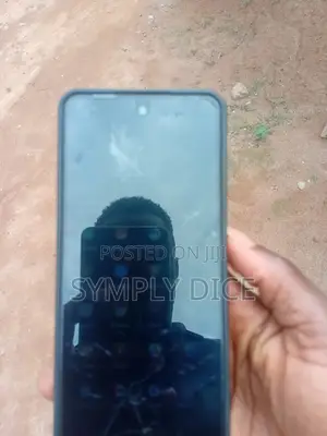 Infinix Smart 8 64 GB Gold