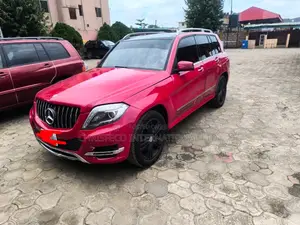 Mercedes-Benz GLK-Class 350 2014 Red