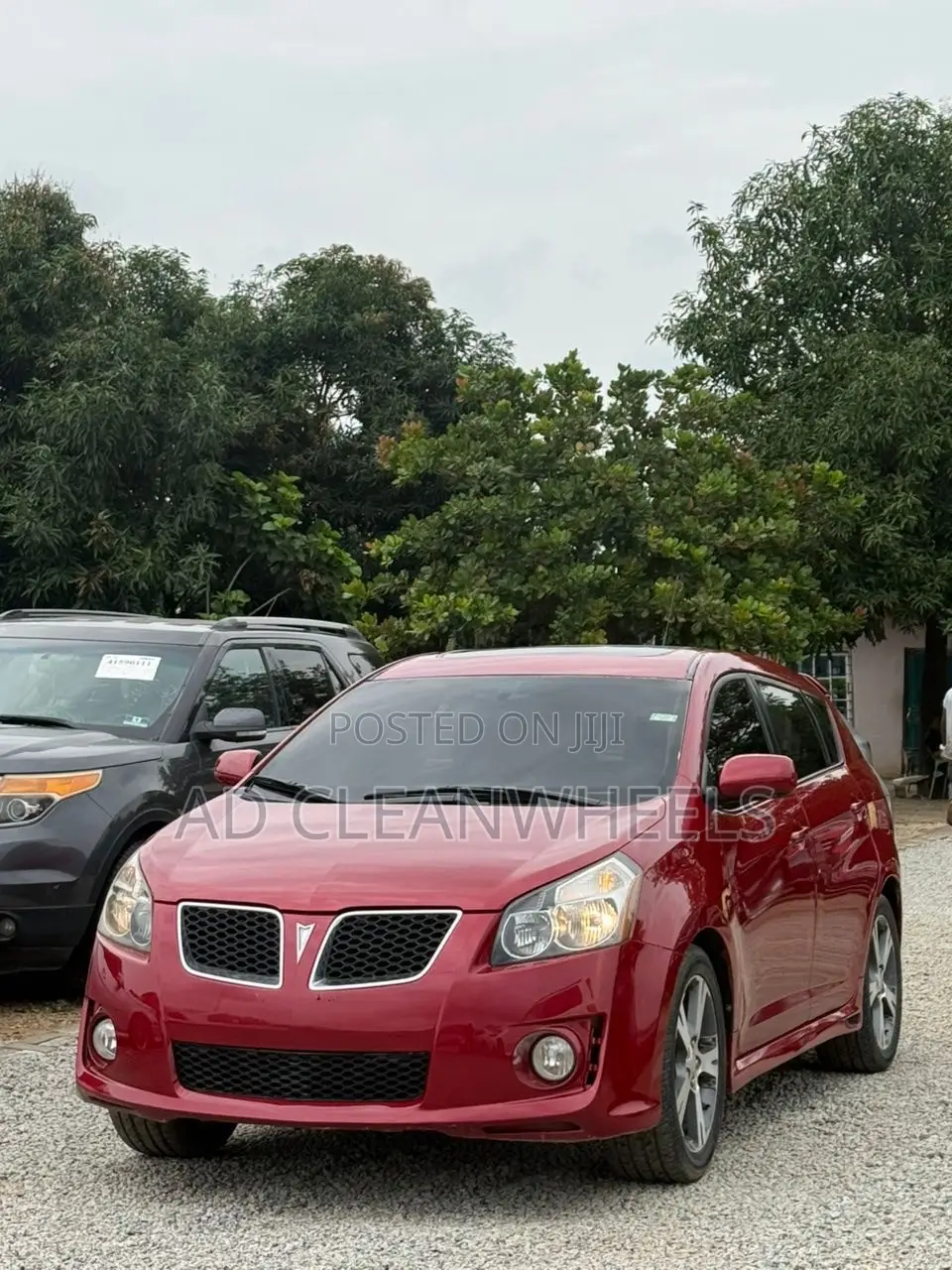 Pontiac Vibe 2010 Red