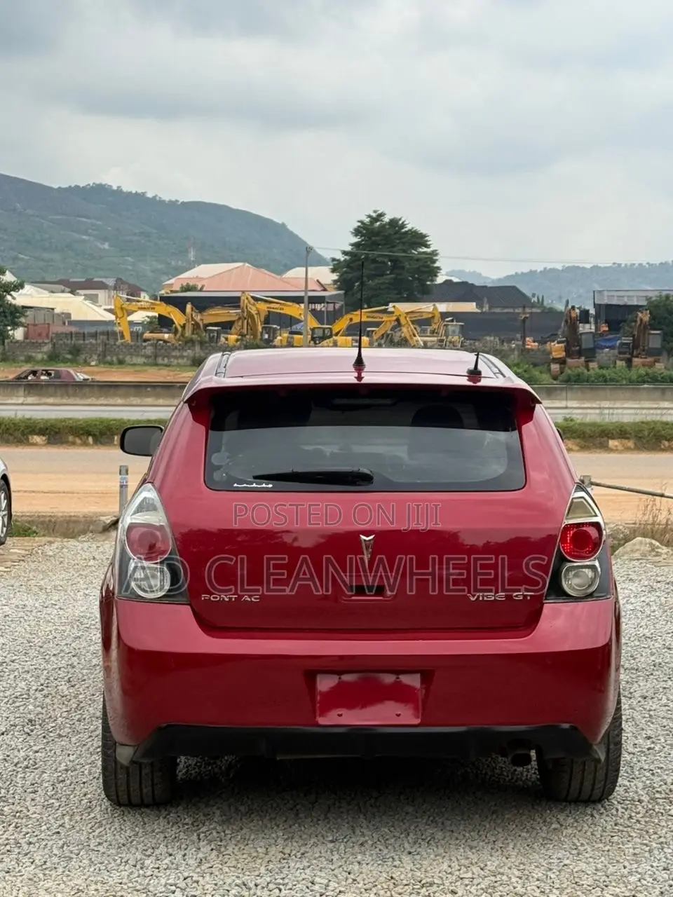 Pontiac Vibe 2010 Red