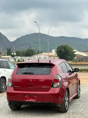 Pontiac Vibe 2010 Red