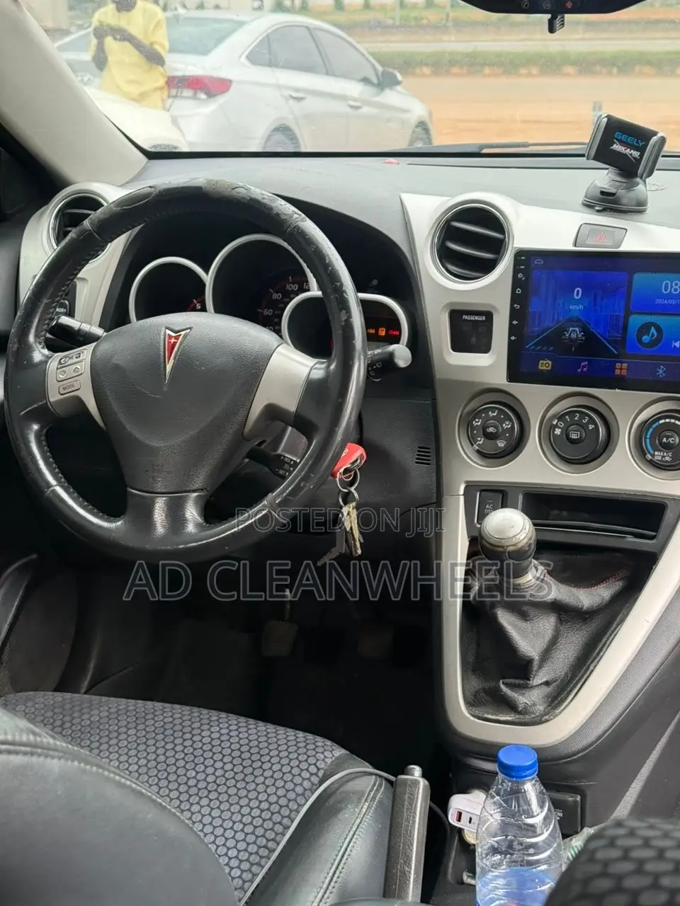 Pontiac Vibe 2010 Red