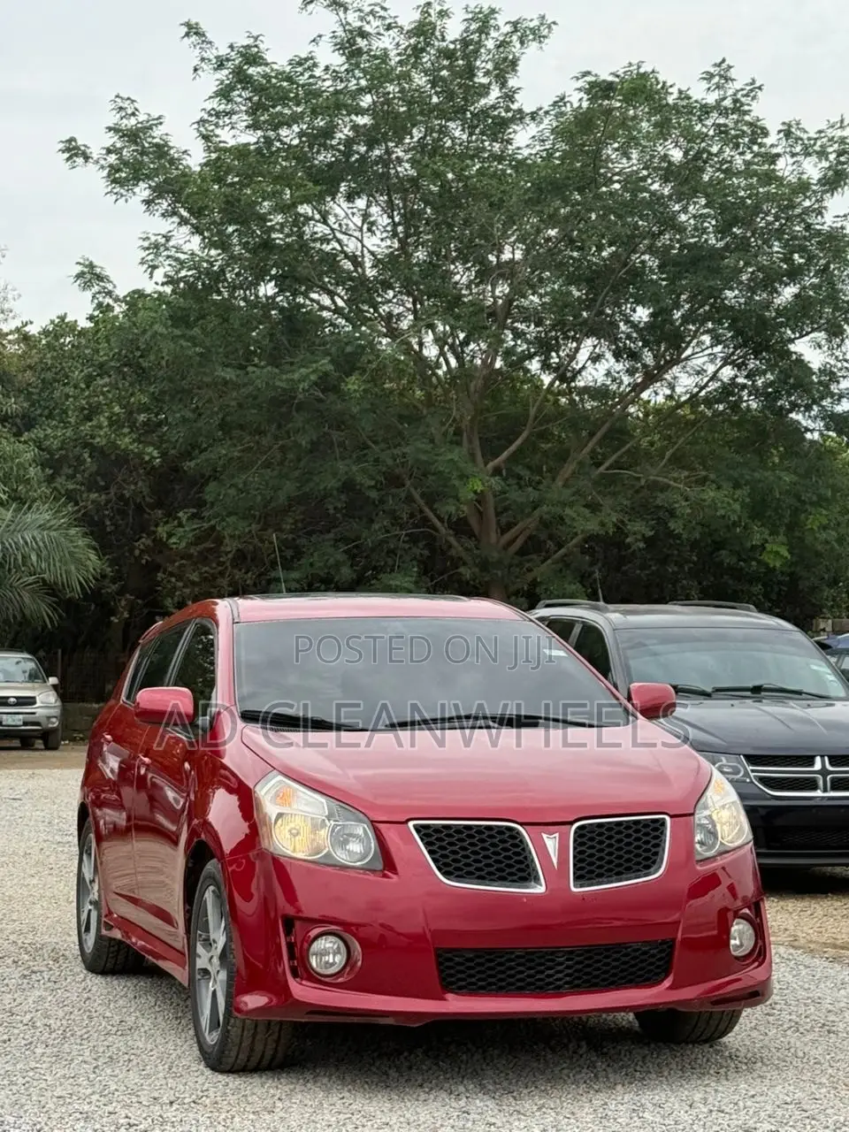 Pontiac Vibe 2010 Red