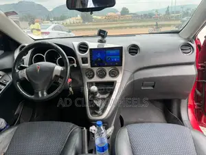 Pontiac Vibe 2010 Red