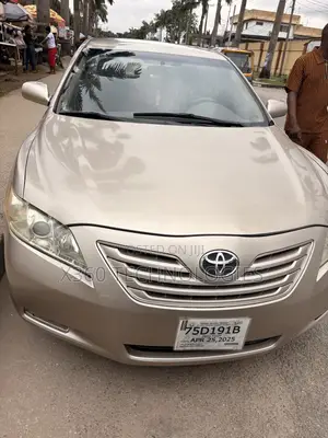 Toyota Camry 2.4 LE 2008 Gold