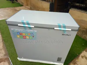 Stylish Grey Finish. Serious Performance. SKYRUN 200L FREEZER