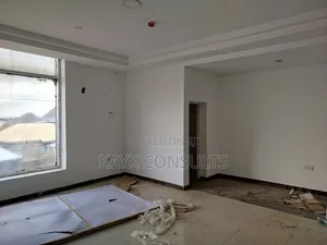 Shop/Office Space for Rent.