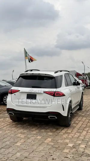 Mercedes-Benz GLE-Class GLE 450 4MATIC 2023 White
