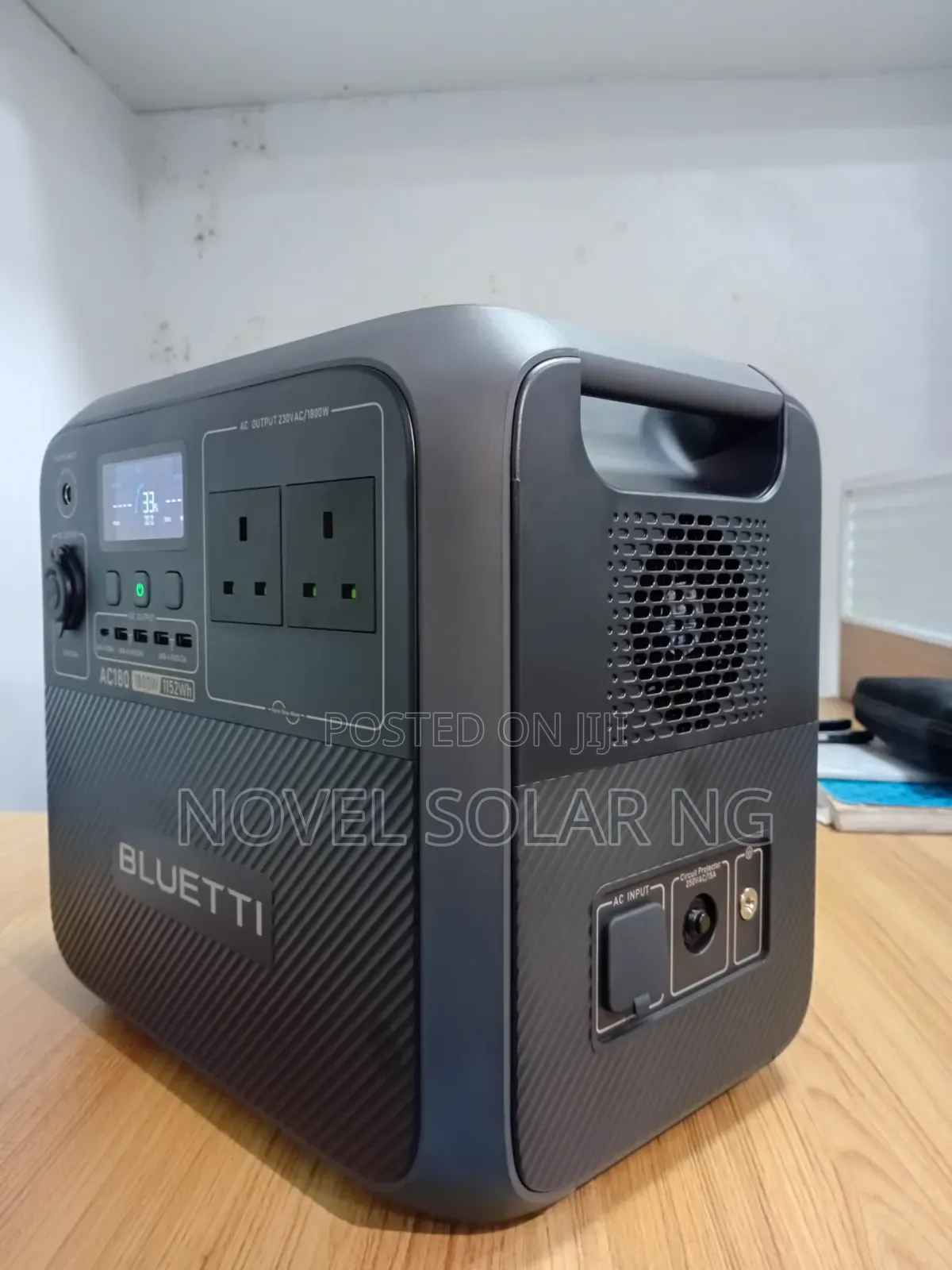 Bluetti AC180