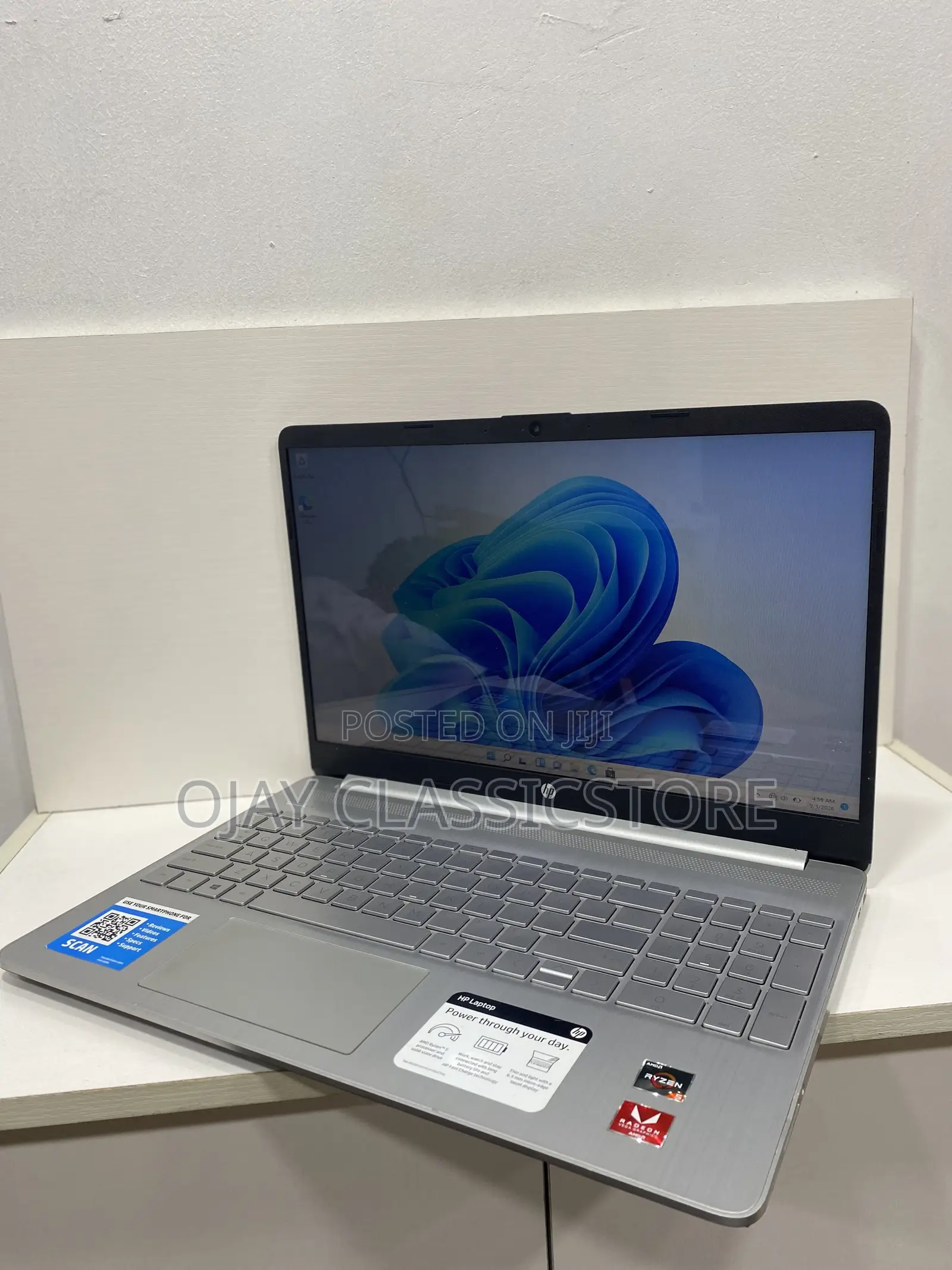 Laptop HP 15 8GB AMD Ryzen HDD 256GB
