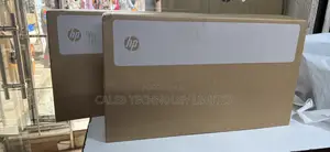 New Laptop HP 240 8GB Intel Core 5 SSD 512GB