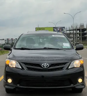 Toyota Corolla 2012 Black