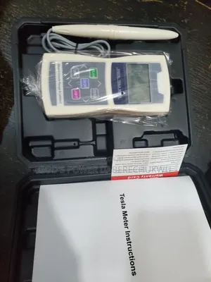 Digital Tesla Meter