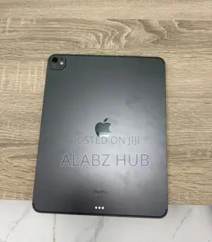 Apple iPad Pro 13 (2024) 512 GB Black