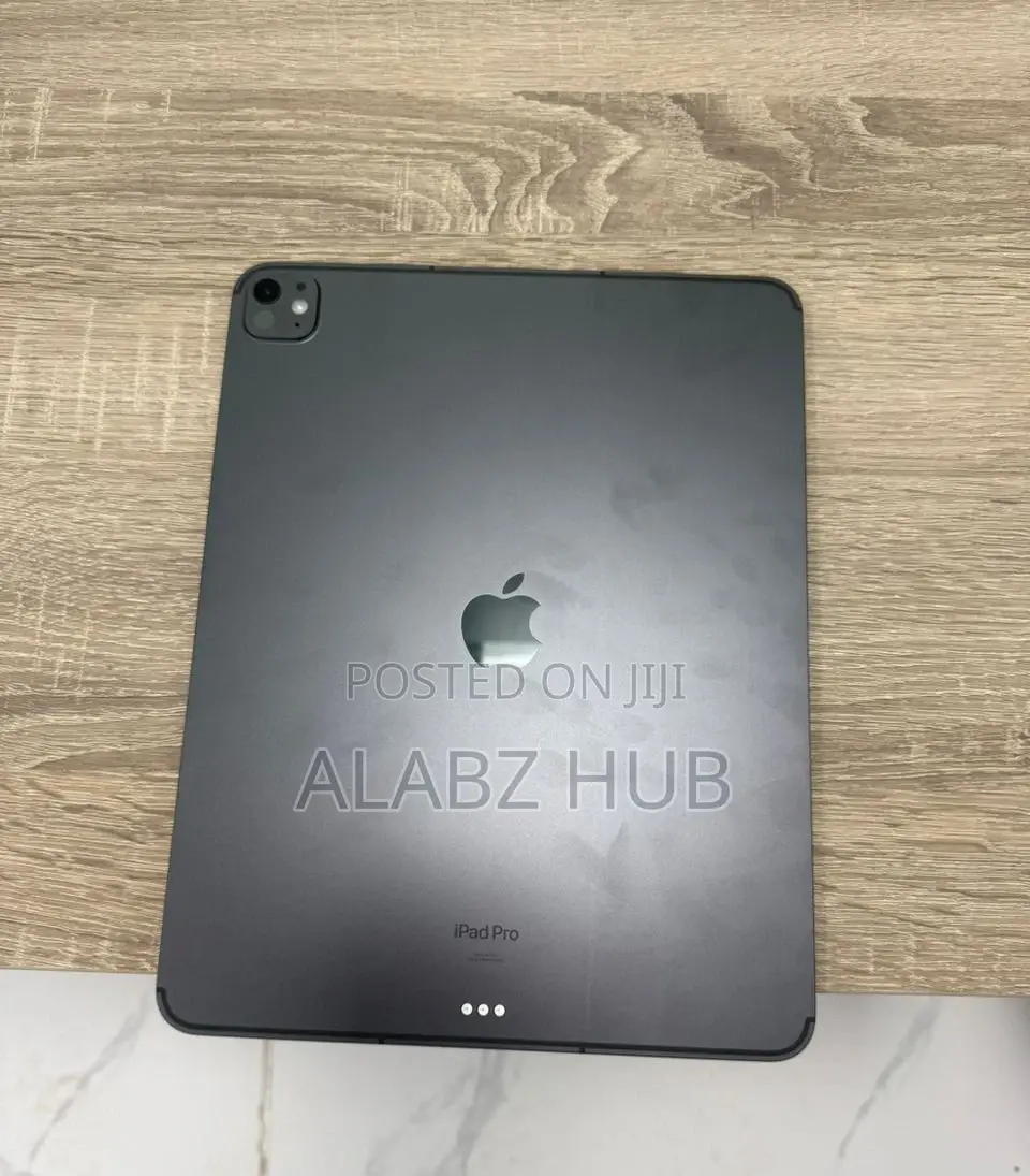 Apple iPad Pro 13 (2024) 512 GB Black