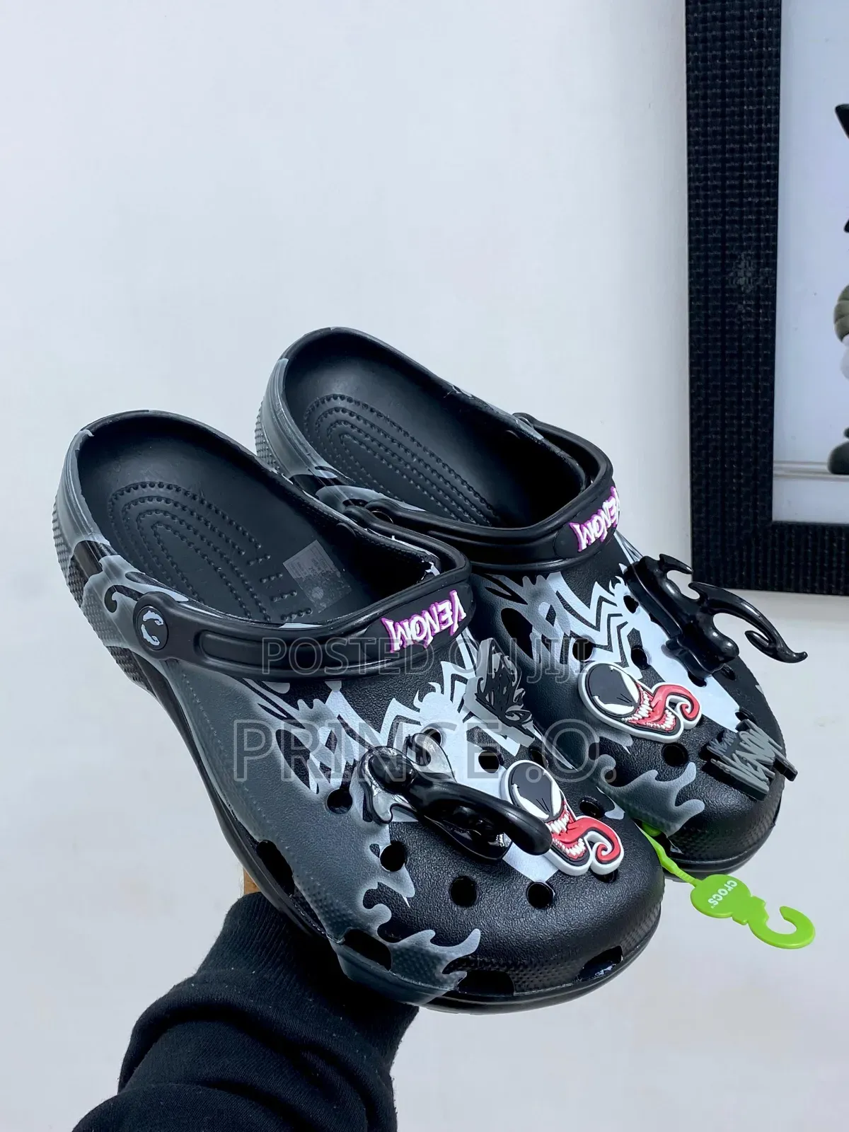 Marvel Venom X Crocs