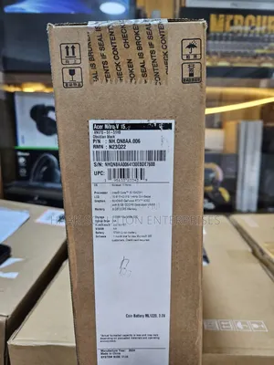 New Laptop Acer Nitro V 15 8GB Intel Core i7 SSD 512GB