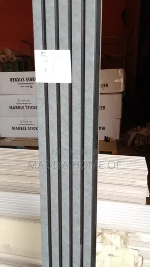 P S Line Wall Panel