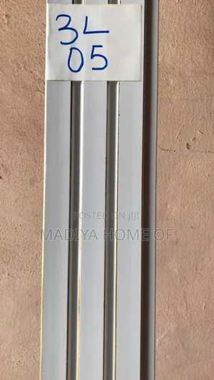 P S Line Wall Panel