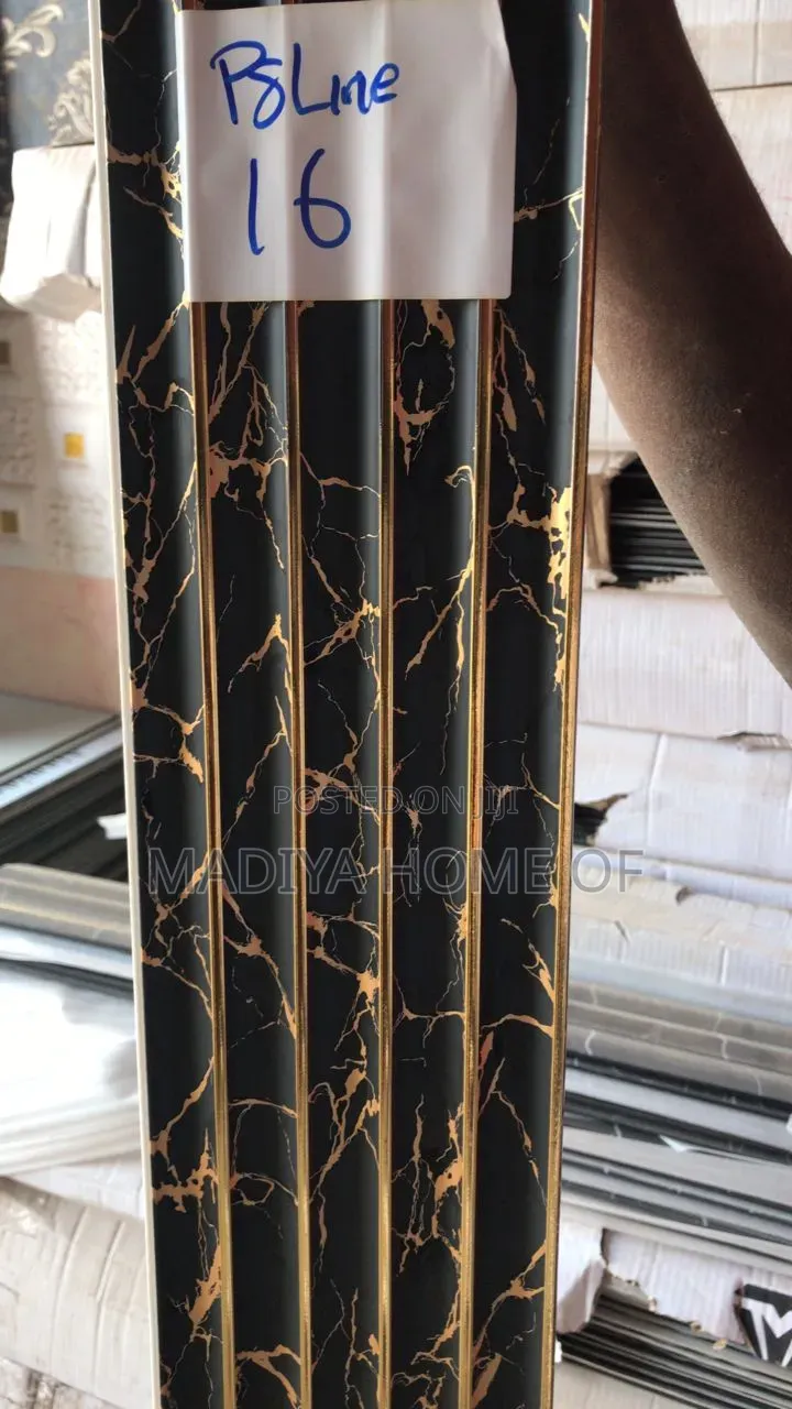 P S Line Wall Panel